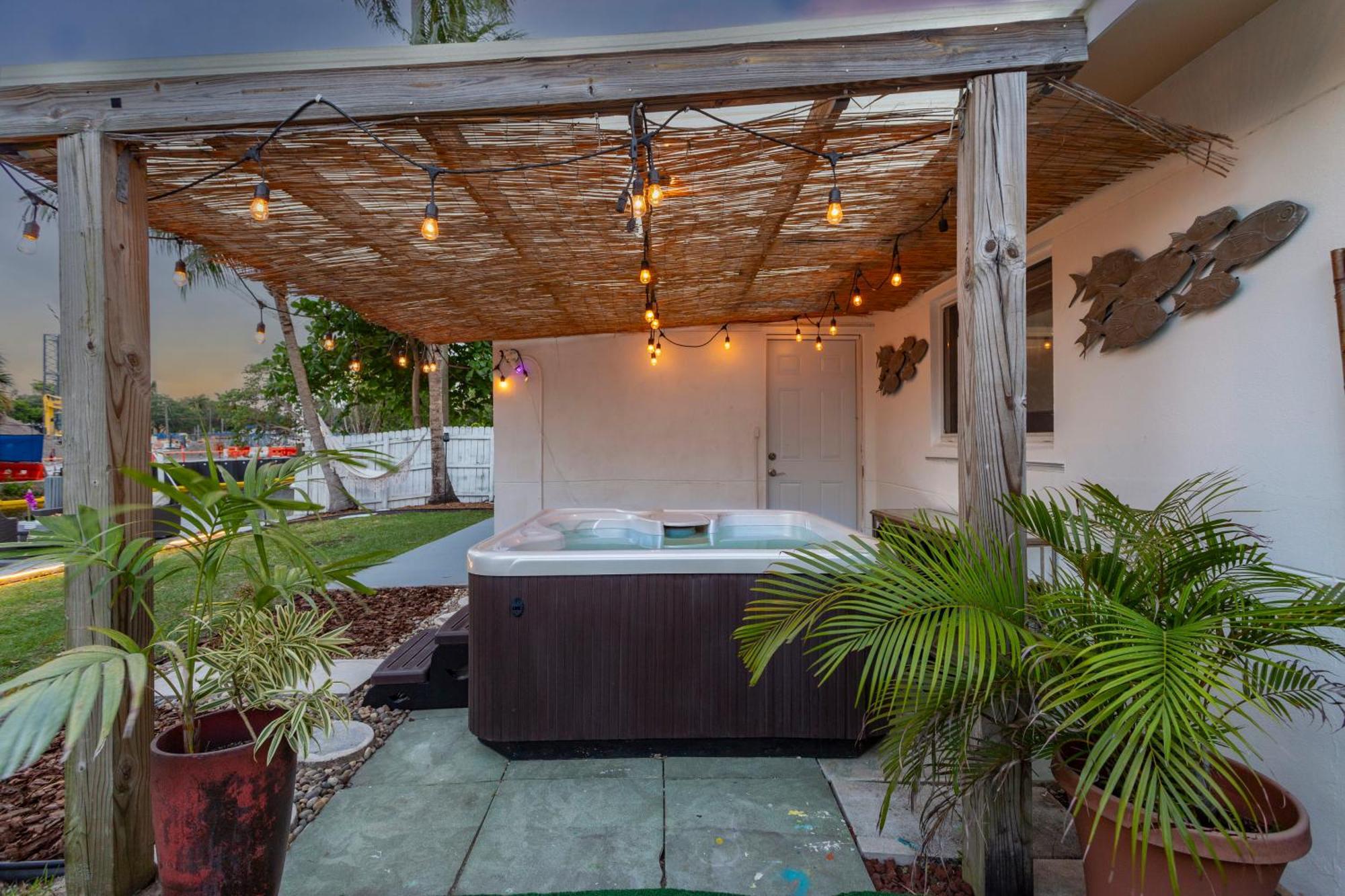 Riverwalk Villa I Private Dock & Hot Tub Fort Lauderdale Dış mekan fotoğraf